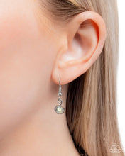 Load image into Gallery viewer, Transparent Tapestry - Green - Paparazzi