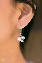 Load image into Gallery viewer, Toast To Perfection - White - Paparazzi