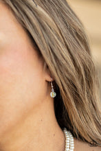 Load image into Gallery viewer, Poshly Petite - White - Paparazzi