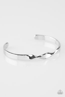 Traditional Twist - Silver - Paparazzi