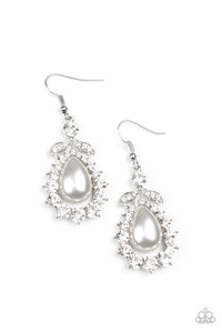Award Winning Shimmer - White - Paparazzi