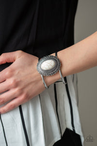 Extra EMPRESS-ive - White - Paparazzi