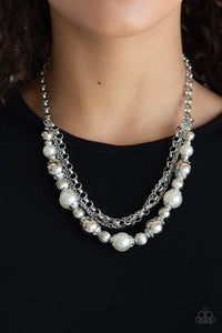 5th Avenue Romance - White - Paparazzi