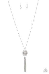 Fine Florals - Silver - Paparazzi