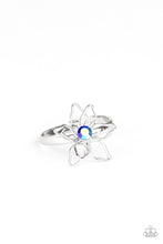 Load image into Gallery viewer, Starlet Shimmer Iridescent Flower Rings
