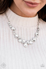 Load image into Gallery viewer, Fiercely 5th Avenue - Complete Trend Blend - July 2020 - Paparazzi