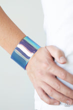 Load image into Gallery viewer, Holographic Aura - Blue - Paparazzi