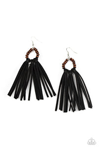 Easy To PerSUEDE - Black - Paparazzi