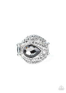 Stepping Up The Glam - Silver - Paparazzi