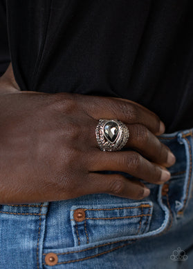 Stepping Up The Glam - Silver - Paparazzi