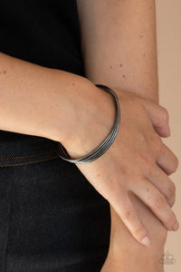Bringing Basics Back - Black - Paparazzi
