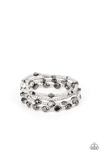 Fashionably Faceted - Multi - Paparazzi