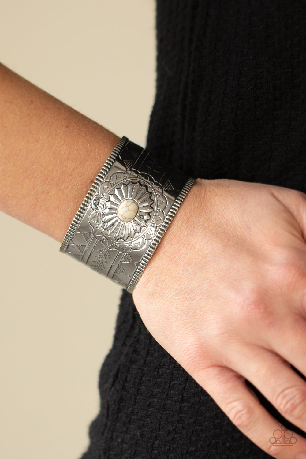 Aztec Artisan - White - Paparazzi
