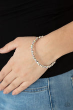 Load image into Gallery viewer, Twinkly Trendsetter - Multi - Paparazzi