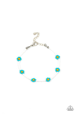 Camp Flower Power - Blue - Paparazzi