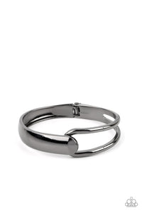 Couture-Clutcher - Black - Paparazzi
