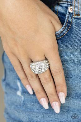 Gatsby's Girl - White - Paparazzi