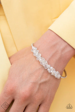 BAUBLY Personality - White - Paparazzi