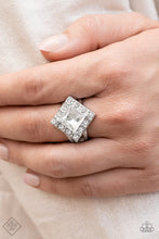 Load image into Gallery viewer, Fiercely 5th Avenue Complete Trend Blend - September 2022 - Paparazzi