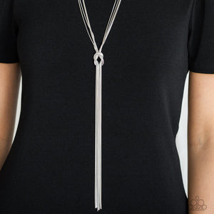 Forget Me KNOT - Silver - Paparazzi